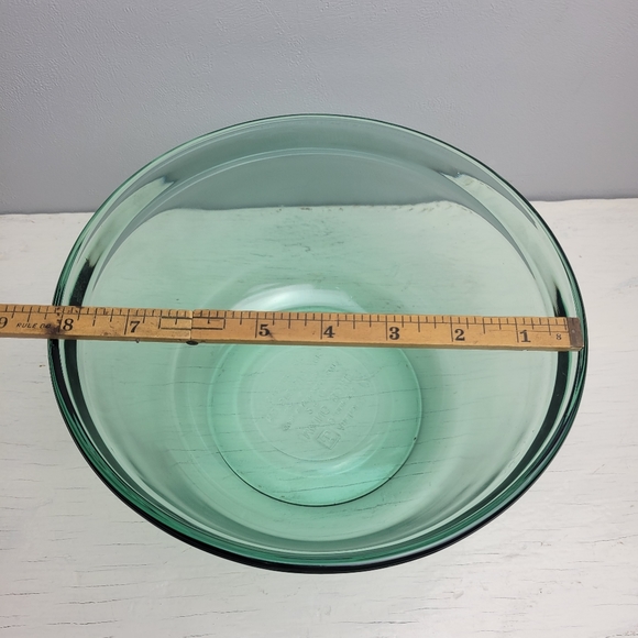 Anchor Ovenware Mixing Bowl Green Clear 2.5 Qt - Picture 9 of 13